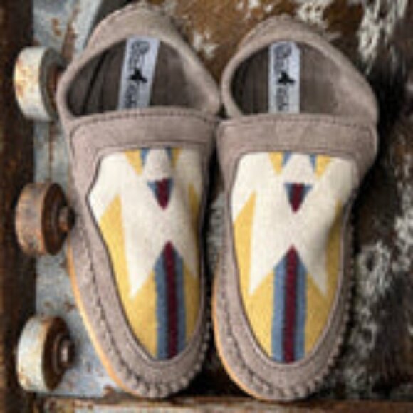 Broncy Donkey Wool Dayworker Moccasin - Picture 1 of 1